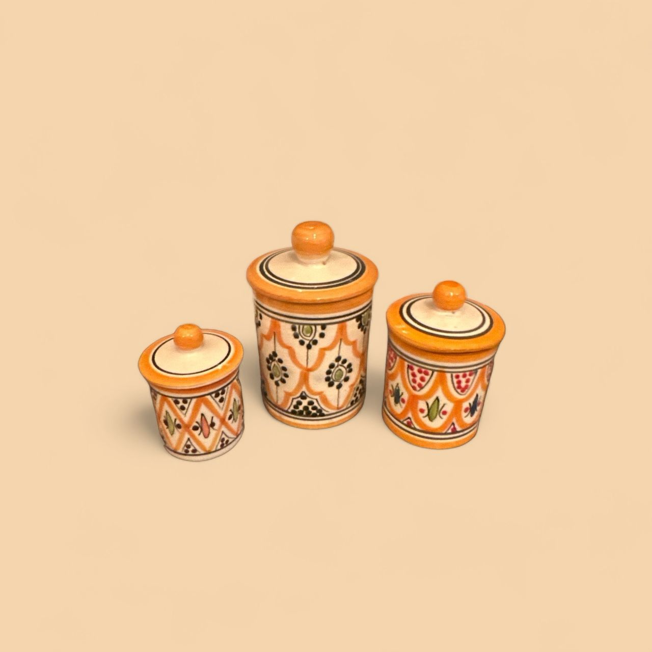 Marokkanische traditionelle handgefertigte Krüge