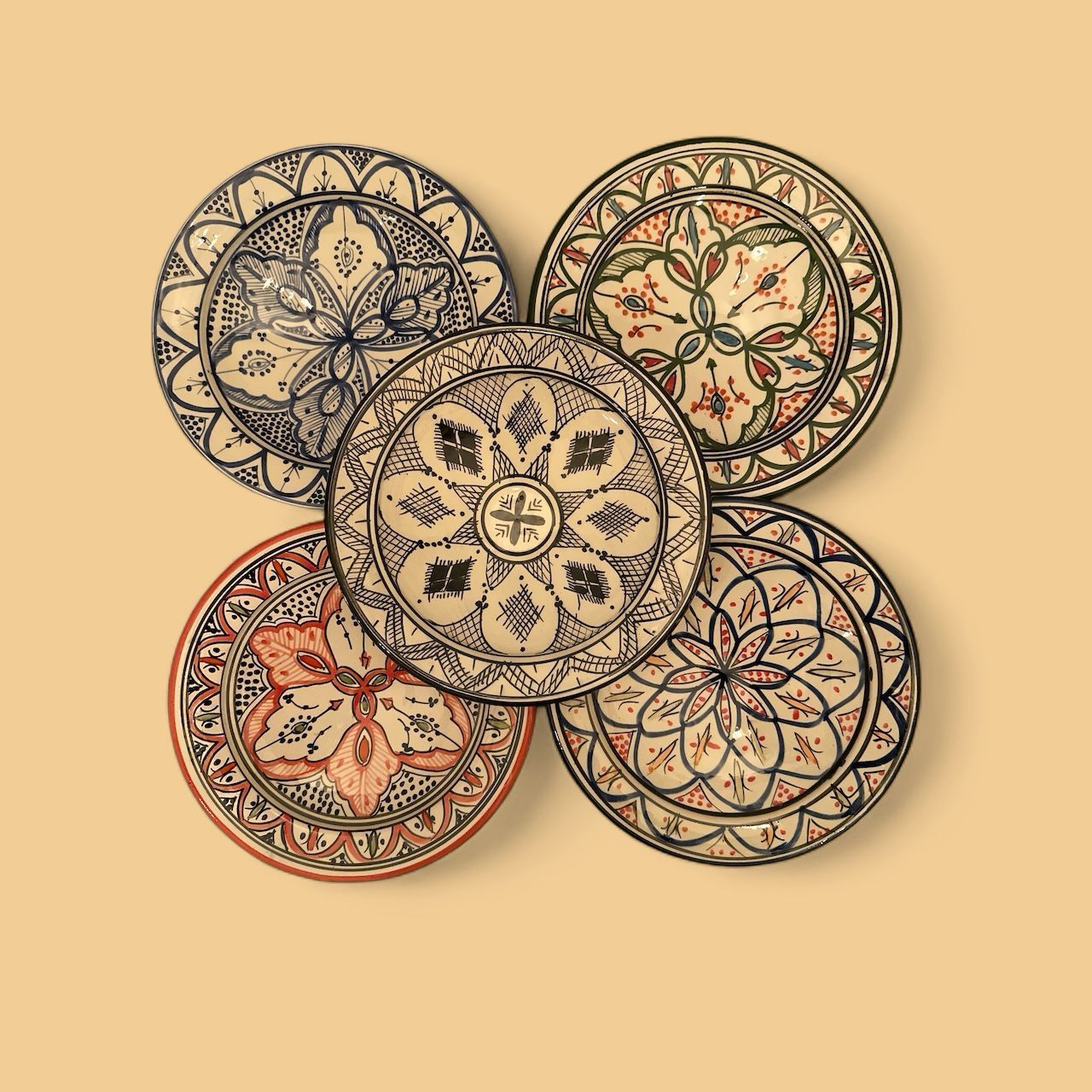 Traditionelle marokkanische handgefertigte Teller