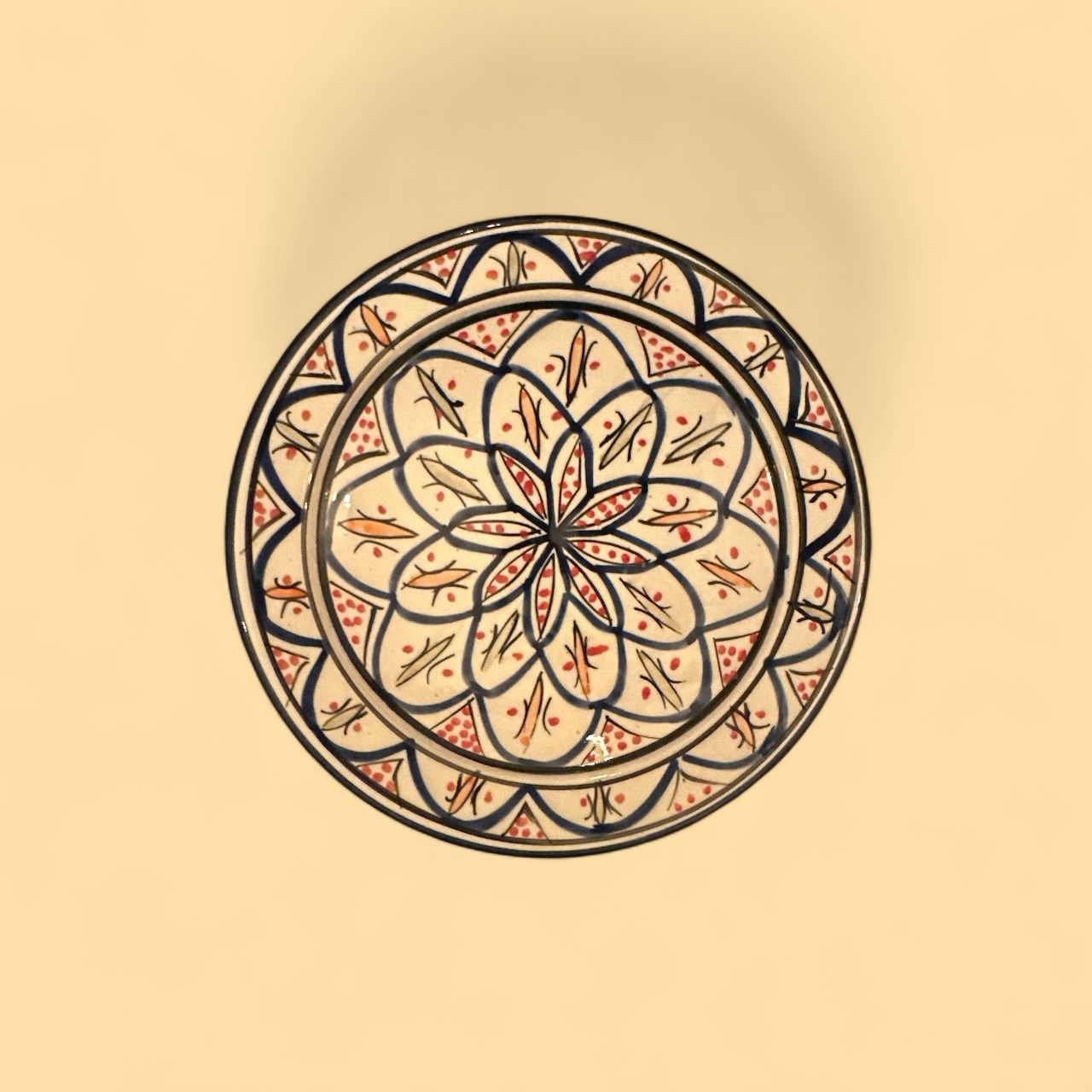 Traditionelle marokkanische handgefertigte Teller